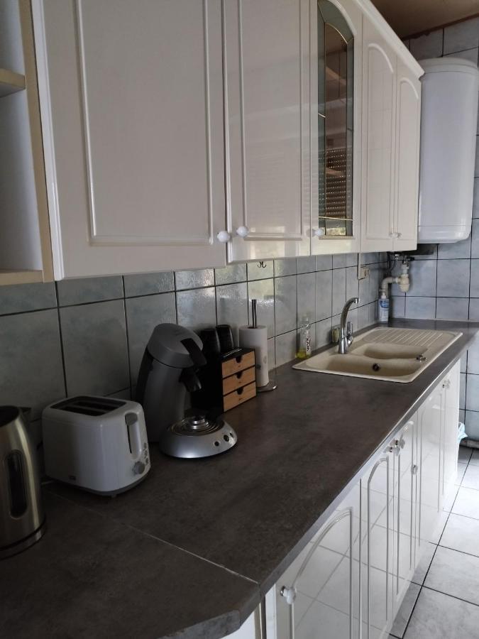 Le Thannois - Appartement 2 Chambres, Salon, Cuisine Equipee, Parking Et Wifi Gratuit Mulhouse Exterior photo
