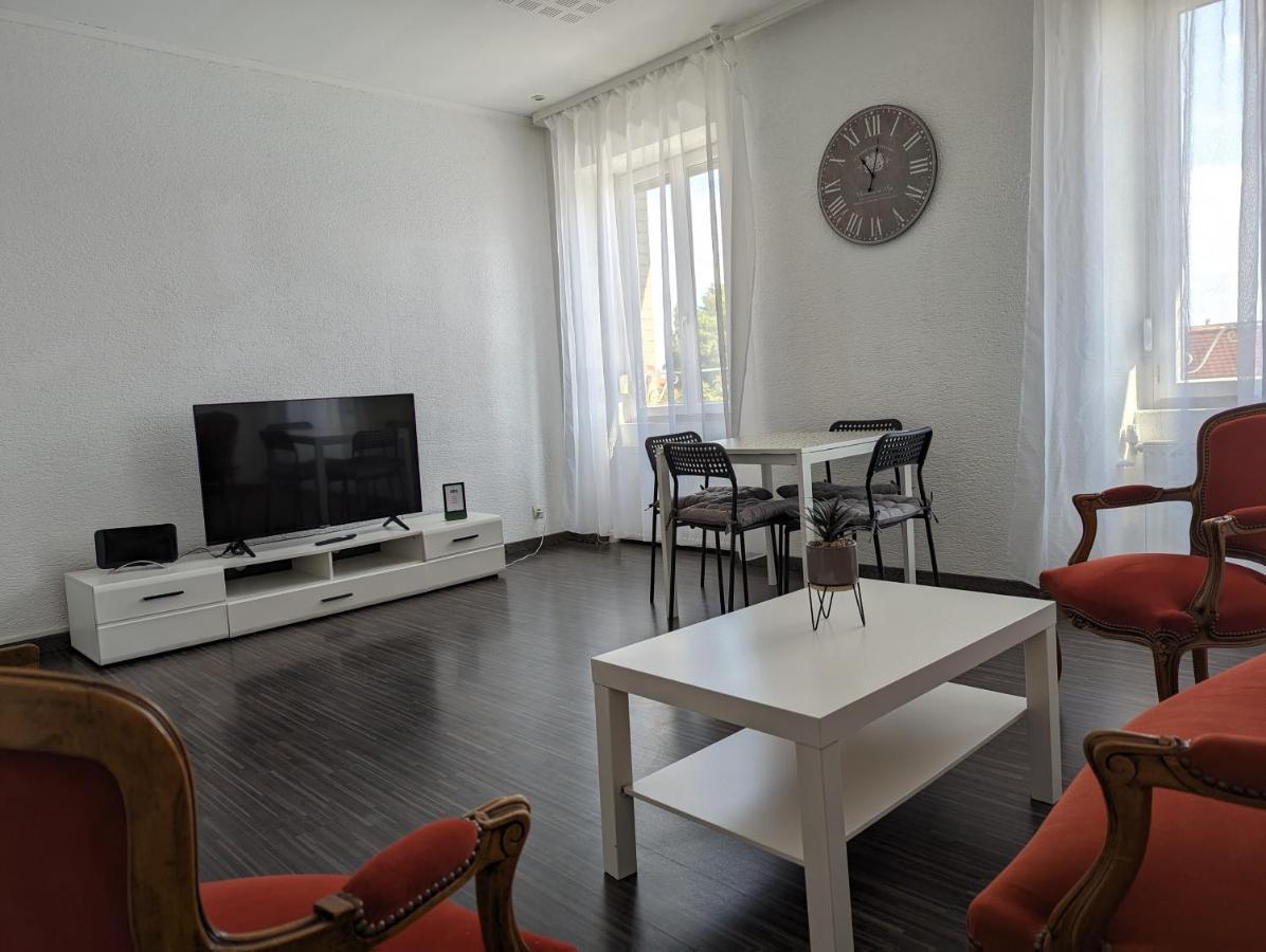 Le Thannois - Appartement 2 Chambres, Salon, Cuisine Equipee, Parking Et Wifi Gratuit Mulhouse Exterior photo